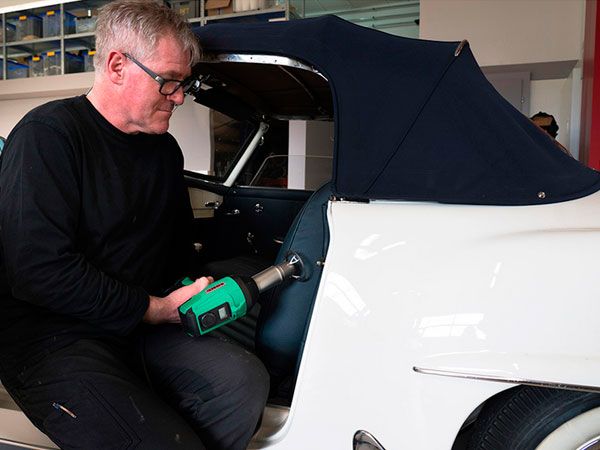 Ремонт при помощи аппарата LEISTER Ремонт при помощи аппарата LEISTER