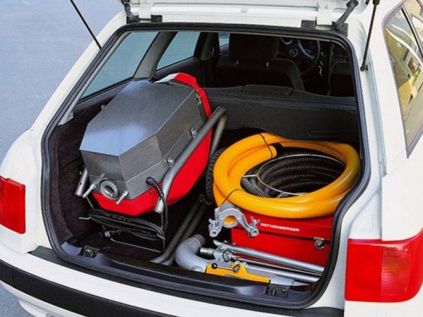 Машина для чистки труб R80, транспортировка Машина для чистки труб R80, транспортировка